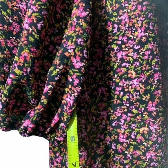 H&M Summer Dress   - Picture 5 of 7